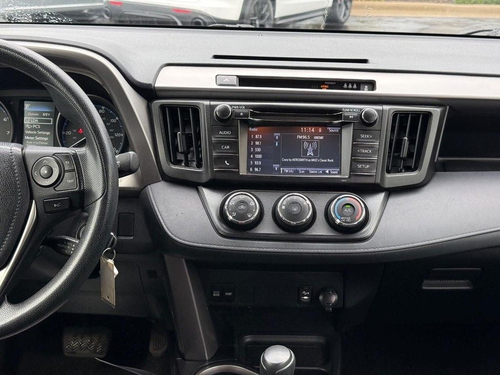 2017 Toyota RAV4 LE Near Milwaukee WI