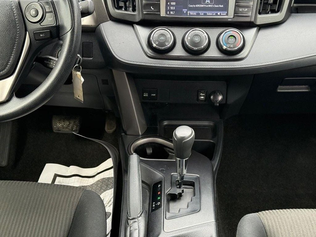 2017 Toyota RAV4 LE Near Milwaukee WI