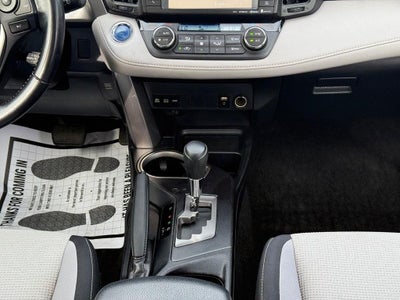 2017 Toyota RAV4 Hybrid XLE NEAR MILWAUKEE WI