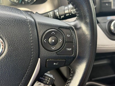2017 Toyota RAV4 Hybrid XLE NEAR MILWAUKEE WI
