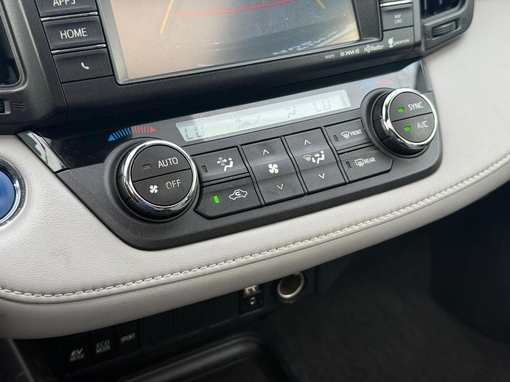 2017 Toyota RAV4 Hybrid XLE NEAR MILWAUKEE WI