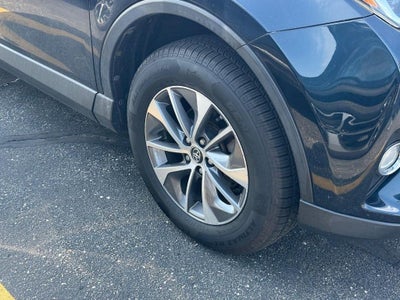 2017 Toyota RAV4 Hybrid XLE NEAR MILWAUKEE WI