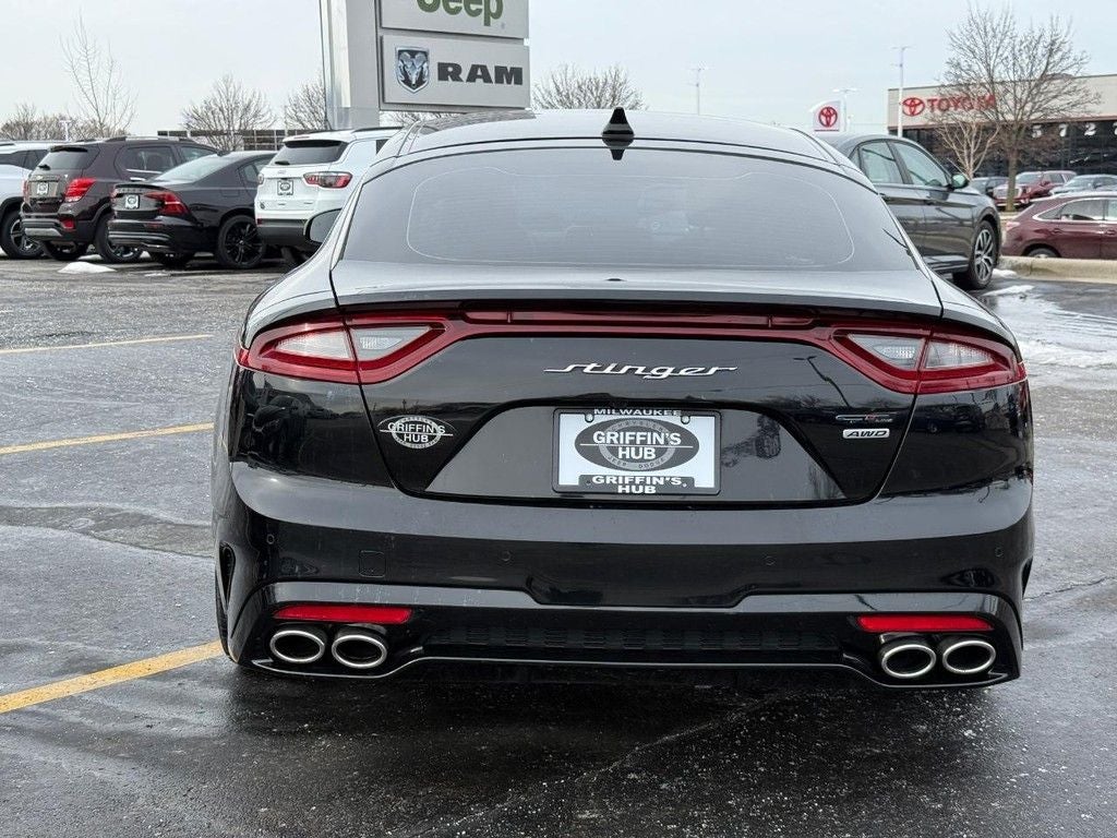 2021 Kia Stinger GT-Line