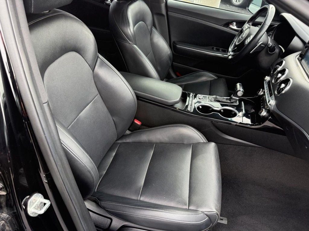 2021 Kia Stinger GT-Line