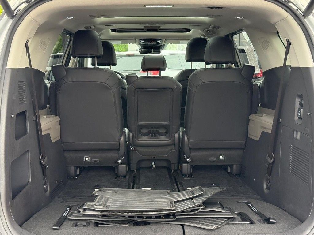 2025 Kia Carnival Hybrid SX