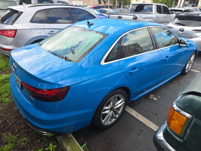 2022 Audi A4 45 S line Premium Plus quattro