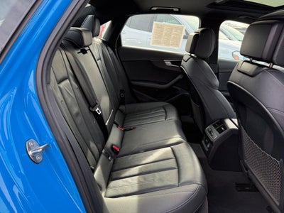 2022 Audi A4 45 S line Premium Plus quattro