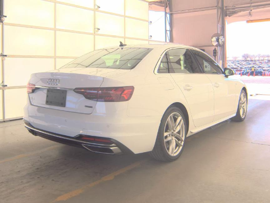 2022 Audi A4 45 S line Premium Plus quattro