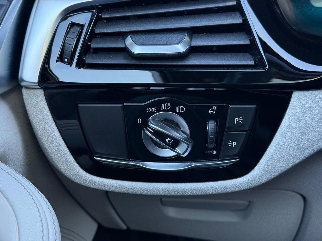 2022 BMW 5 Series 530i xDrive