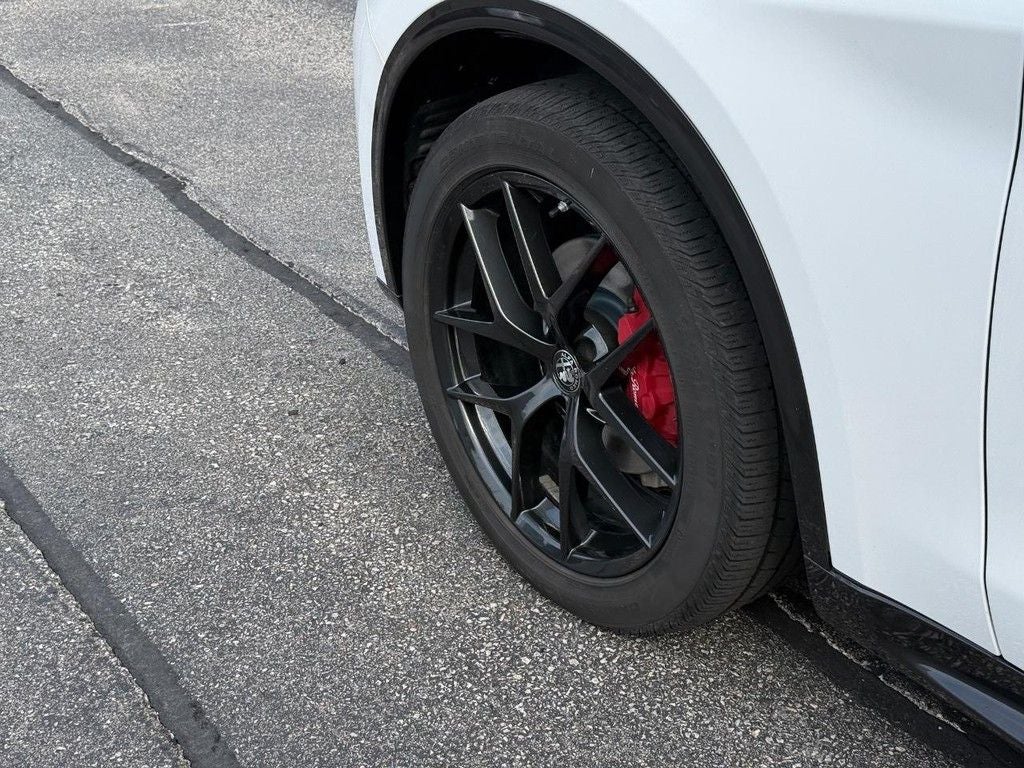 2021 Alfa Romeo Stelvio Ti Sport NEAR MILWAUKEE WI