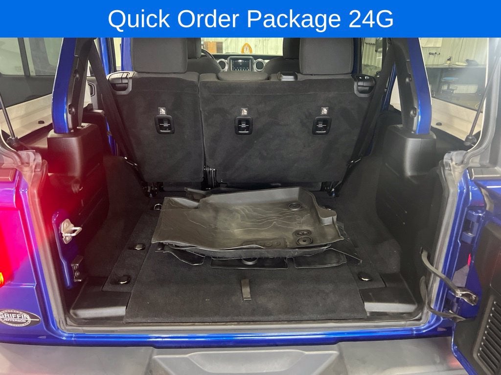 2018 Jeep Wrangler Unlimited Sahara 4WD Near Madison WI