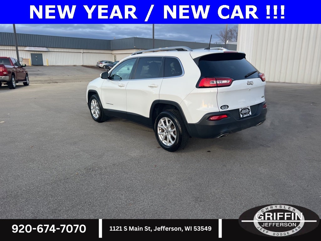 2017 Jeep Cherokee Latitude 3.2L V6 !!!