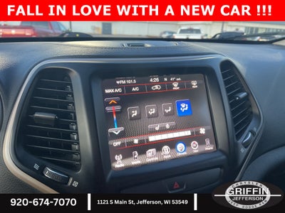 2017 Jeep Cherokee Latitude 3.2L V6 !!!