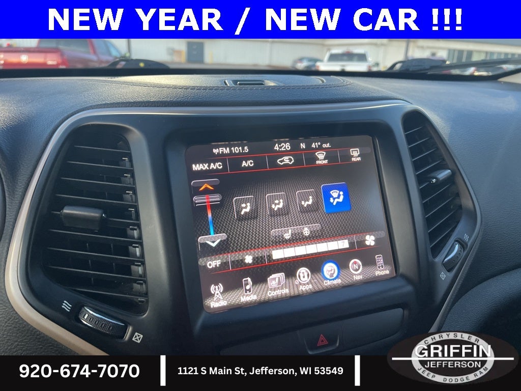 2017 Jeep Cherokee Latitude 3.2L V6 !!!