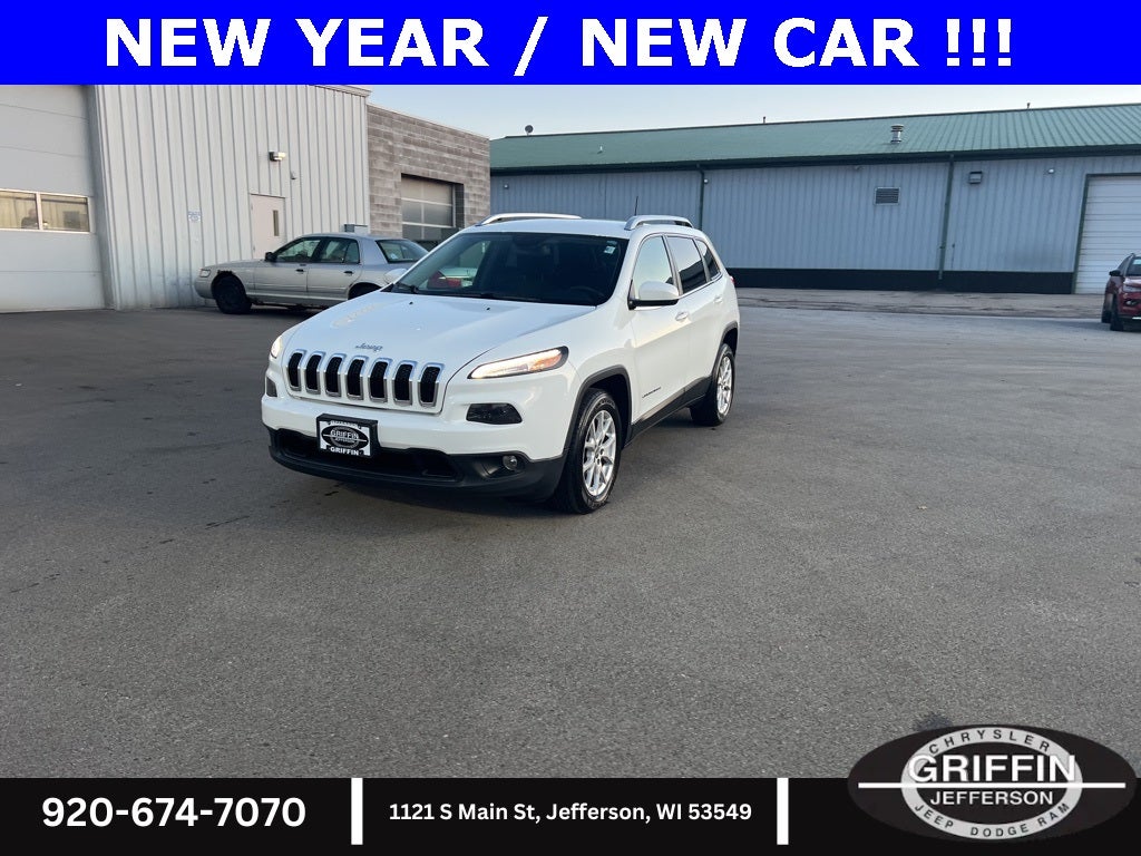 2017 Jeep Cherokee Latitude 3.2L V6 !!!