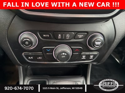 2019 Jeep Cherokee Latitude 3.2L V6 !!!