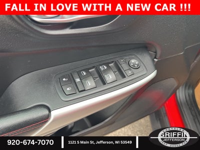 2017 Jeep Cherokee Trailhawk 3.2L V6 !!!