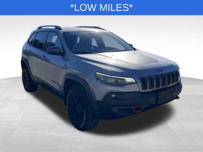 2021 Jeep Cherokee Trailhawk 4WD Near Madison WI
