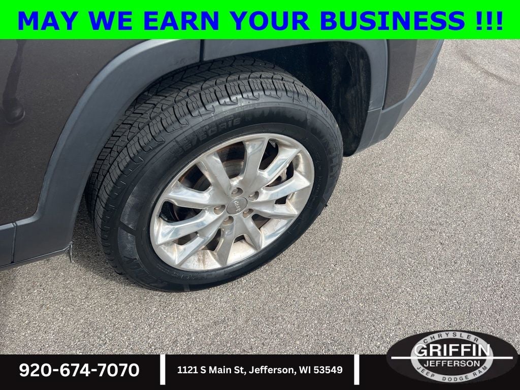 2015 Jeep Cherokee Limited 4WD V6 !!!