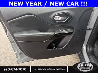 2023 Jeep Cherokee Altitude LUX 4WD