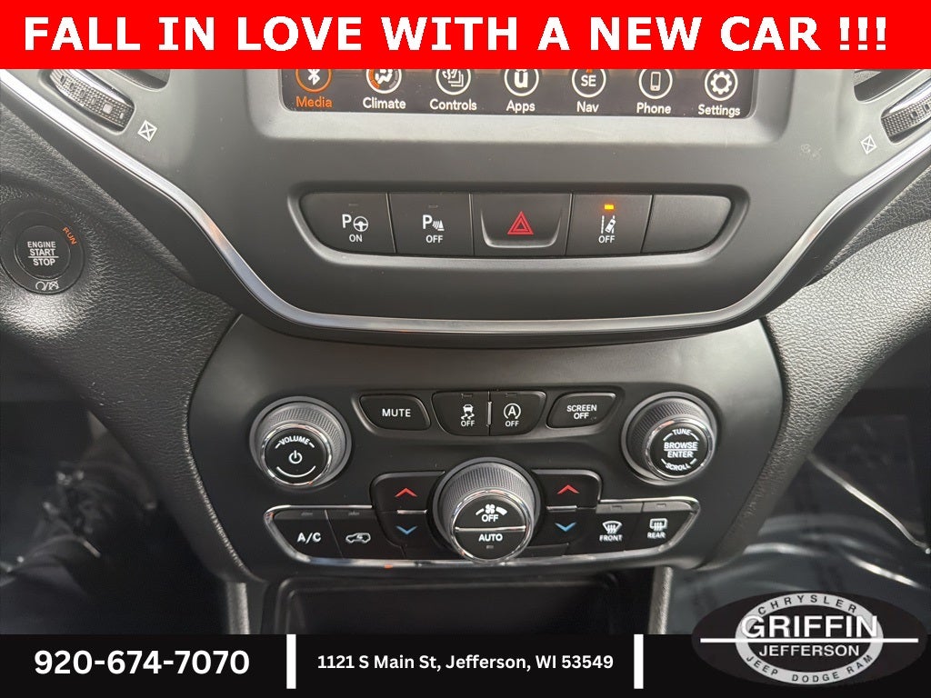 2023 Jeep Cherokee Altitude LUX 4WD