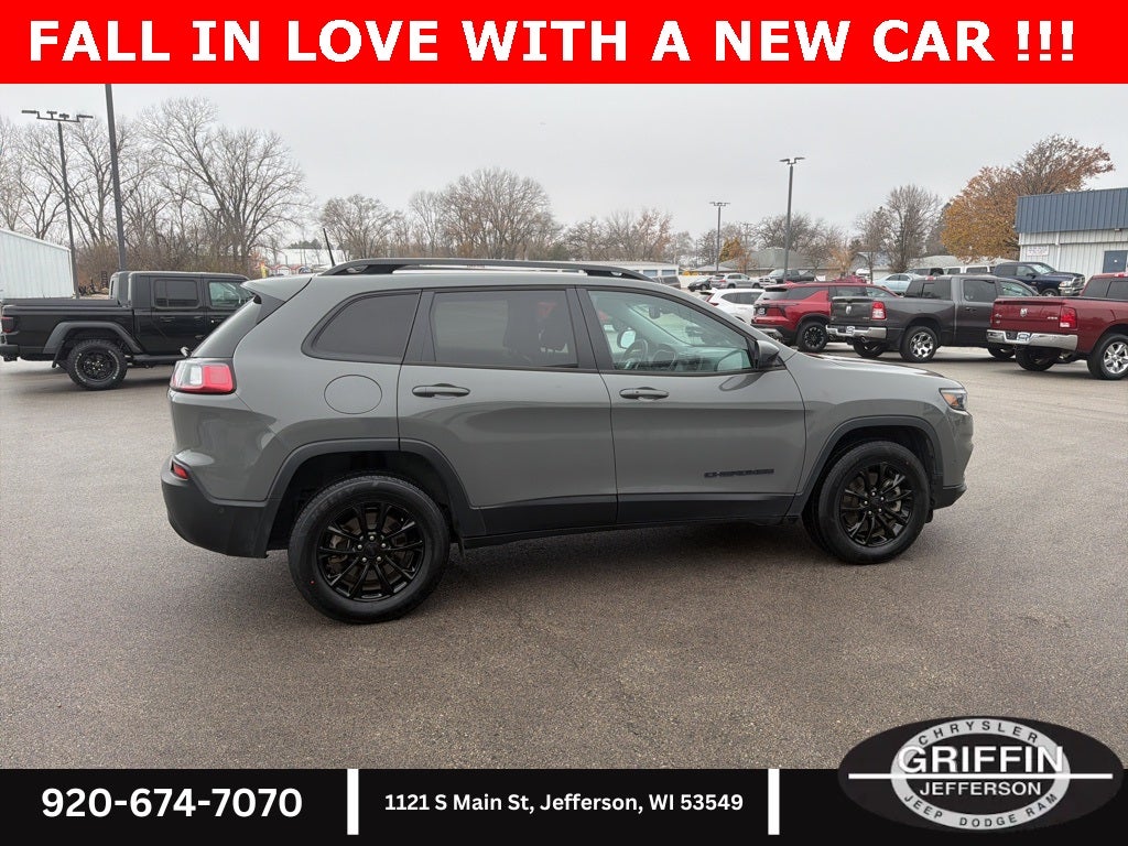 2023 Jeep Cherokee Altitude LUX 4WD