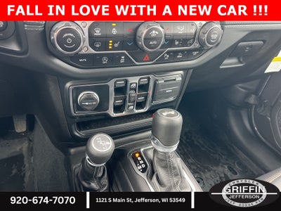 2024 Jeep Wrangler Sahara 4X4 3.6L V6 !!!