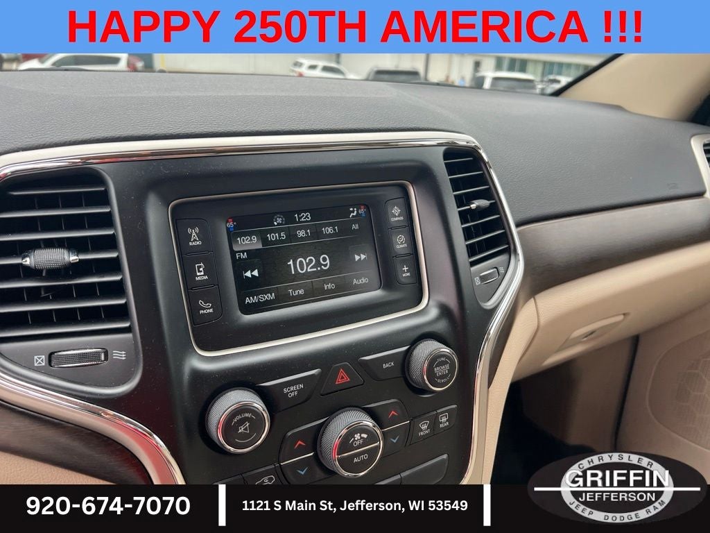 2015 Jeep Grand Cherokee Laredo 3.6L V6 !!!