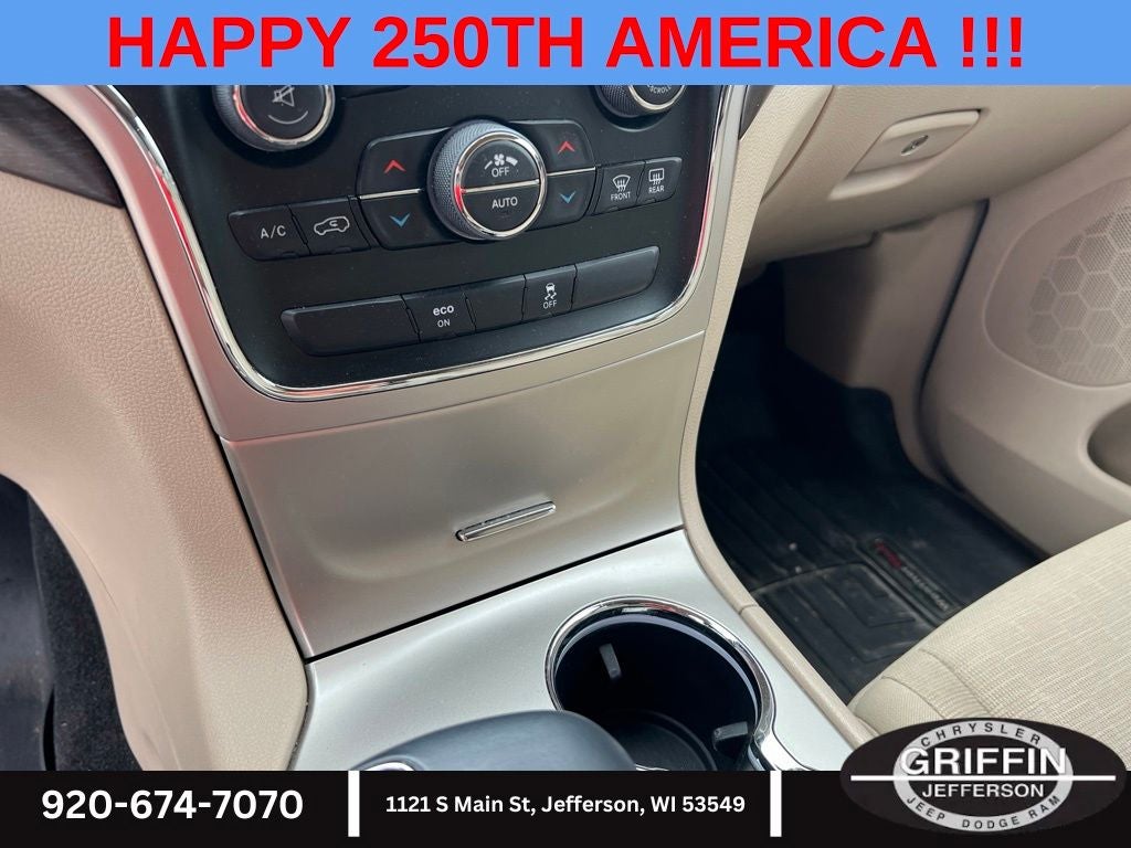 2015 Jeep Grand Cherokee Laredo 3.6L V6 !!!