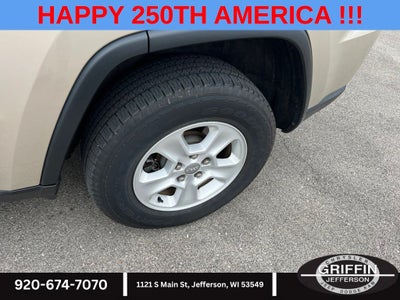 2015 Jeep Grand Cherokee Laredo 3.6L V6 !!!