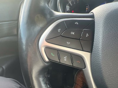 2020 Jeep Grand Cherokee Altitude 4WD Near Madison WI