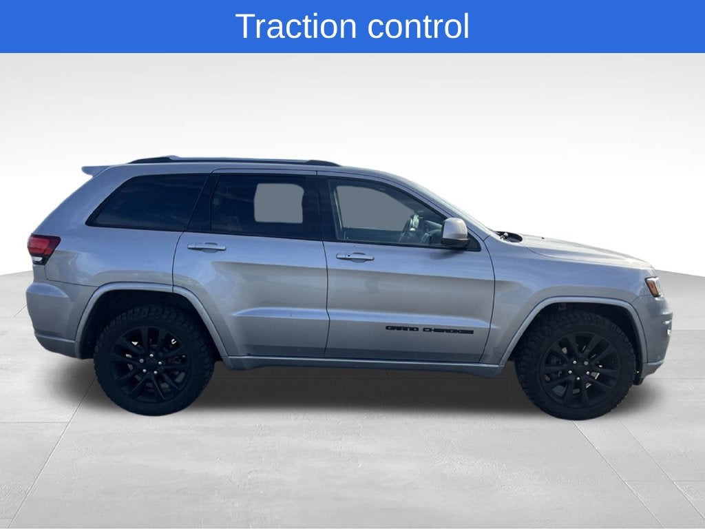 2020 Jeep Grand Cherokee Altitude 4WD Near Madison WI