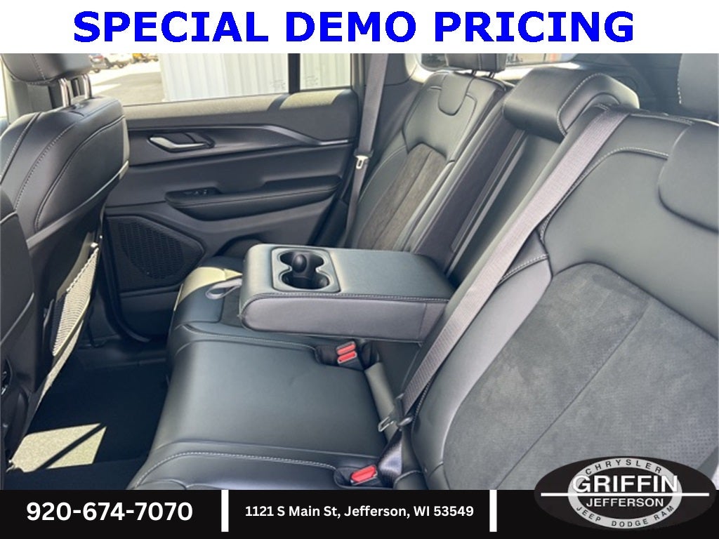 2025 Jeep Grand Cherokee Altitude X 4X4