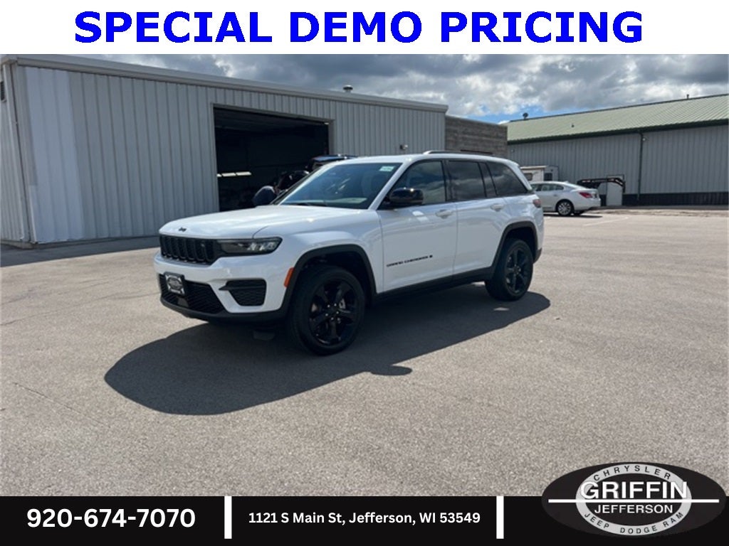 2025 Jeep Grand Cherokee Altitude X 4X4