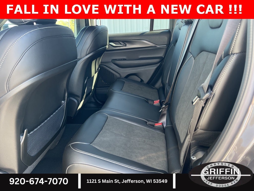 2025 Jeep Grand Cherokee Altitude X 4WD