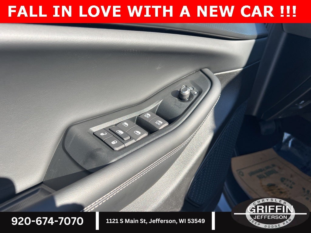 2025 Jeep Grand Cherokee Altitude X 4WD