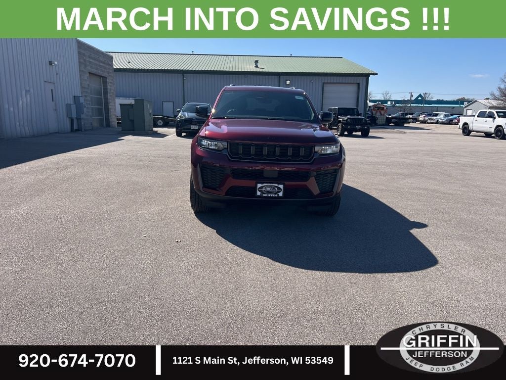 2026 Jeep Grand Cherokee Laredo 4X4 !!!