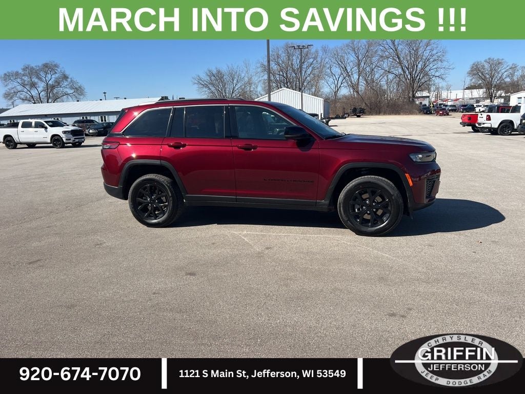 2026 Jeep Grand Cherokee Laredo 4X4 !!!