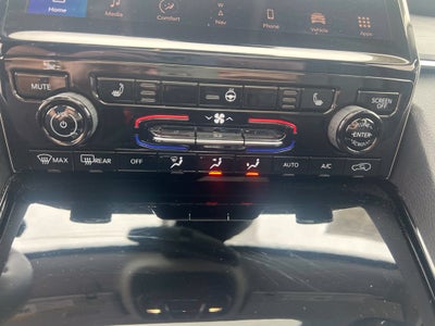 2023 Jeep Grand Cherokee Limited Certified 4WD Near Madison WI