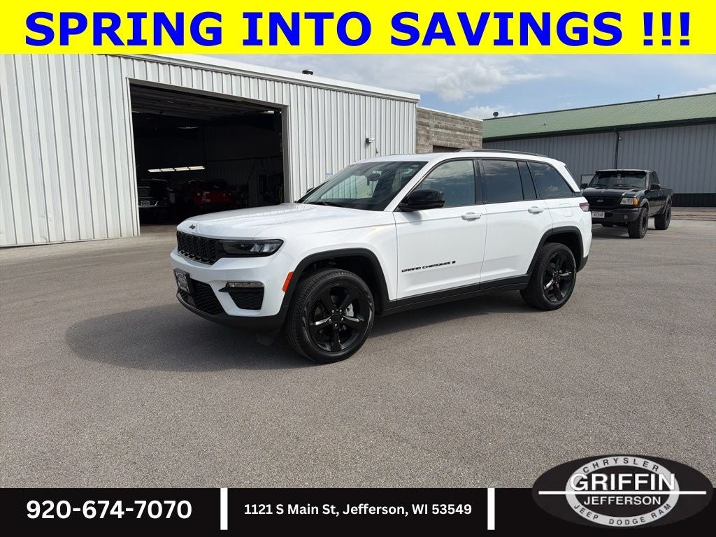2023 Jeep Grand Cherokee Limited 4X4 V6 !!!