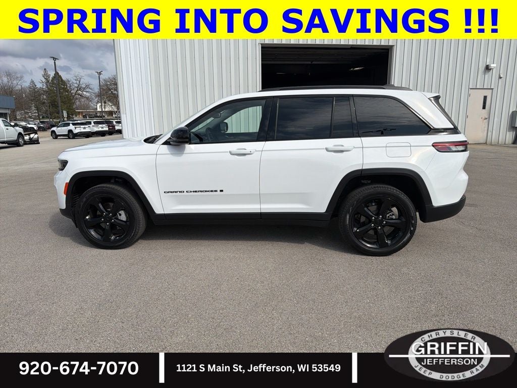 2023 Jeep Grand Cherokee Limited 4X4 V6 !!!