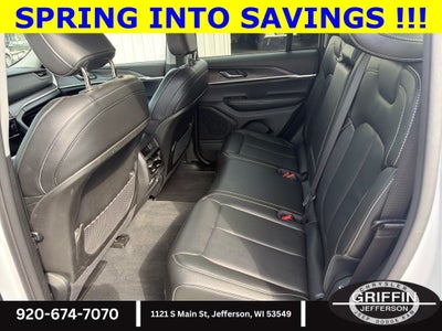 2023 Jeep Grand Cherokee Limited 4X4 V6 !!!