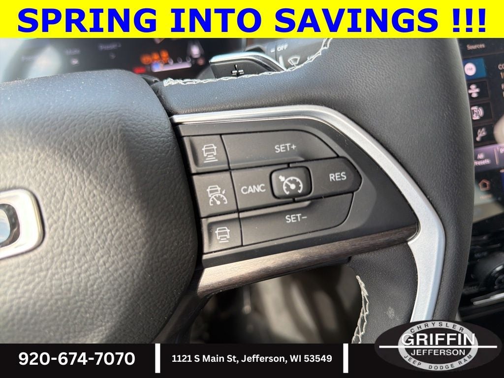 2023 Jeep Grand Cherokee Limited 4X4 V6 !!!