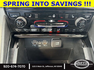 2023 Jeep Grand Cherokee Limited 4X4 V6 !!!