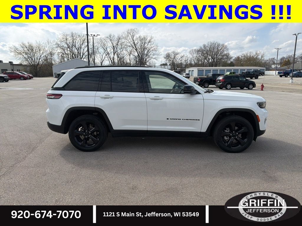 2023 Jeep Grand Cherokee Limited 4X4 V6 !!!