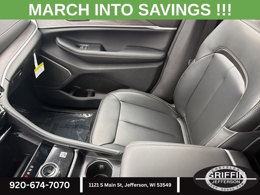 2026 Jeep Grand Cherokee Limited 4X4 !!!