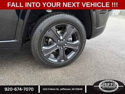 2027 Jeep Grand Cherokee Limited Reserve