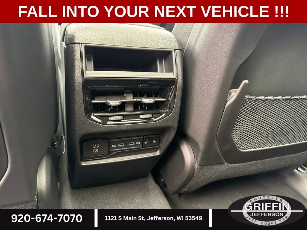 2027 Jeep Grand Cherokee Limited Reserve