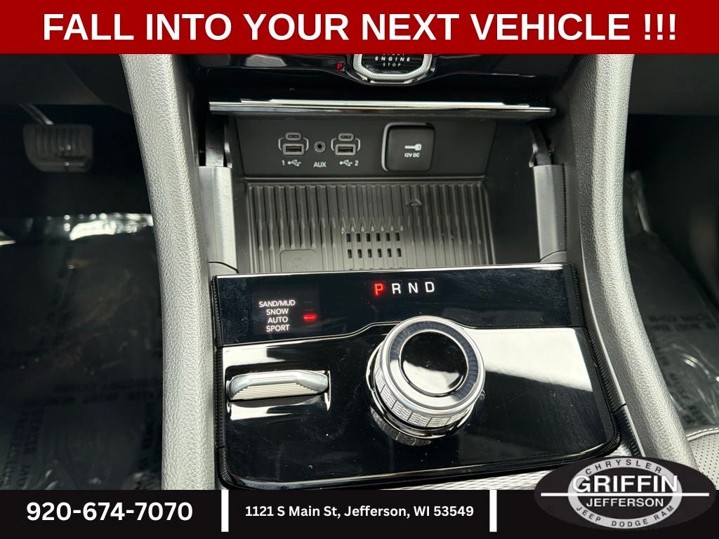2027 Jeep Grand Cherokee Limited Reserve