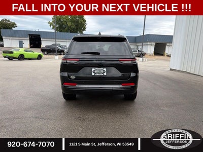 2027 Jeep Grand Cherokee Limited Reserve